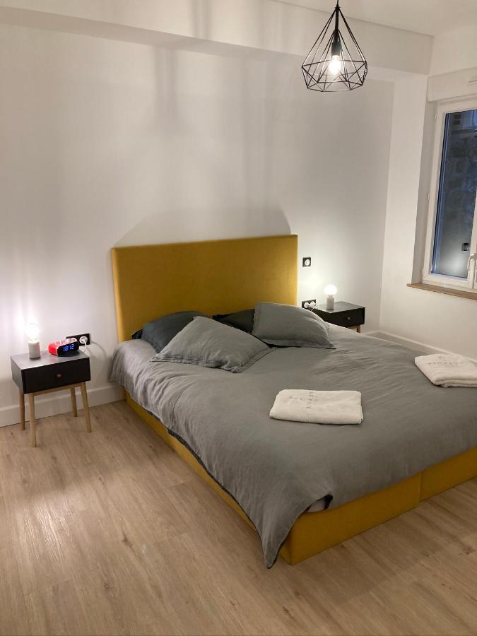 Suite Charles - Vue Musee Rimbaud Charleville-Mézières 外观 照片